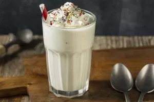 Malteada-de-vainilla-leche-lacdel