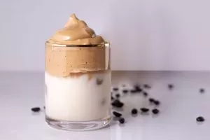 cafe-dalgona-leche-lacdel